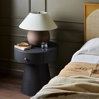 Chiro Nightstand