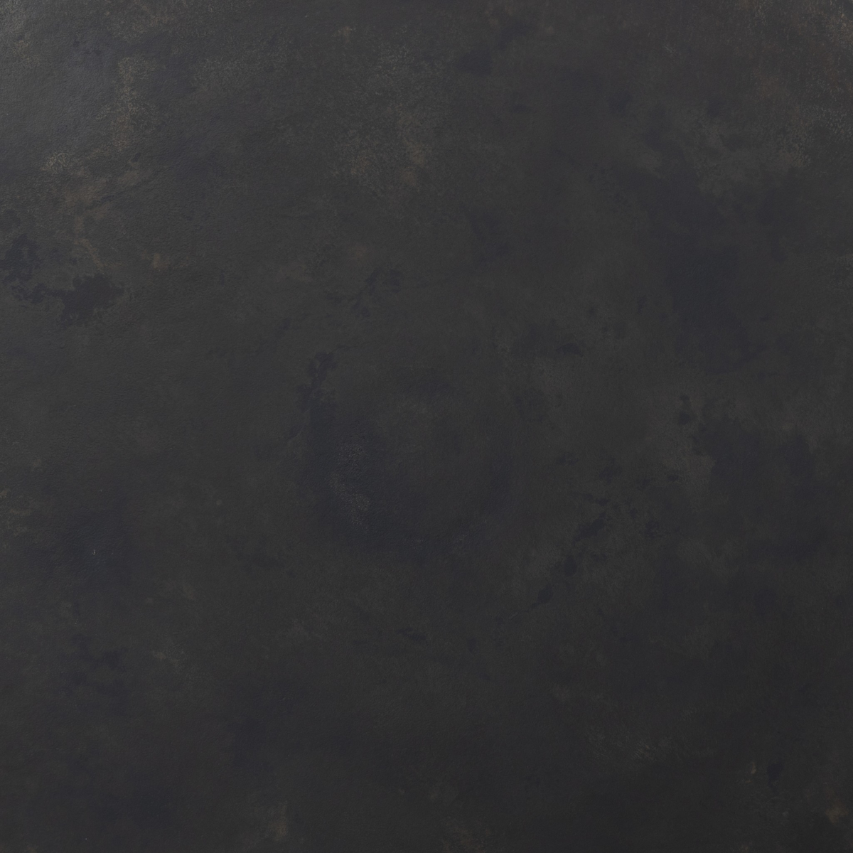 #color_black-antique