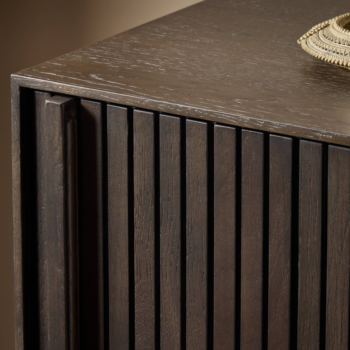 Leo 8 Drawer Dresser