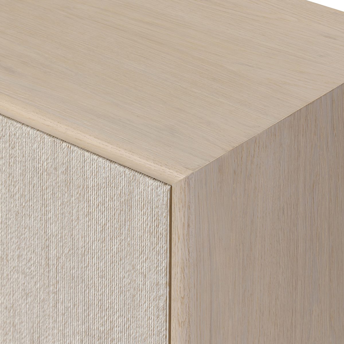 Rosenell Media Console