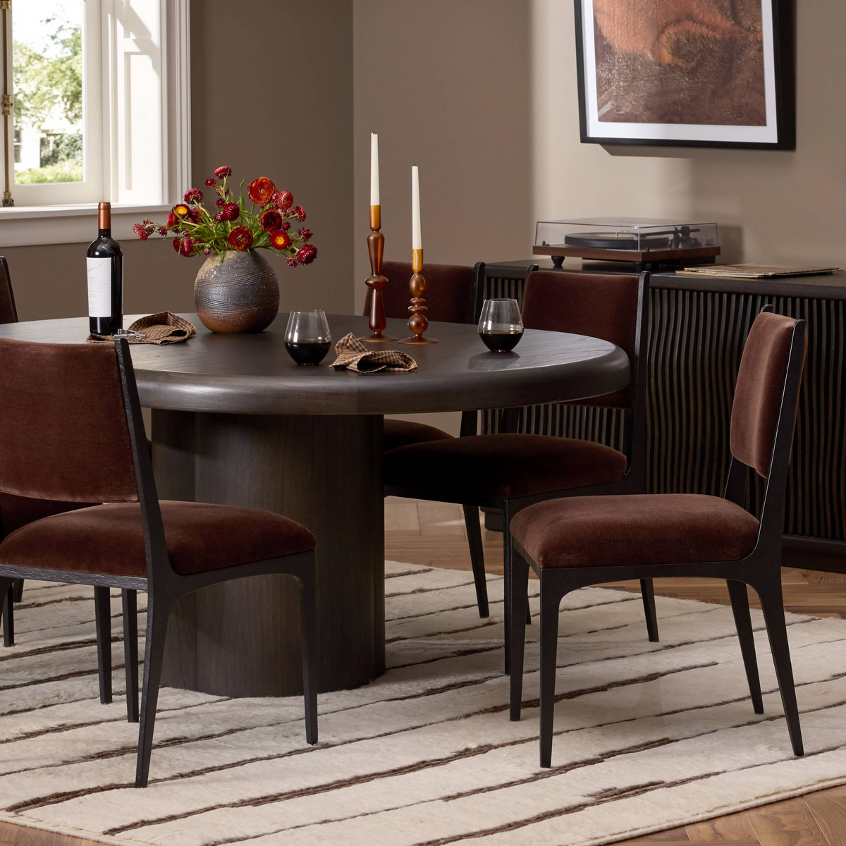 #color_seating/chairs/dining