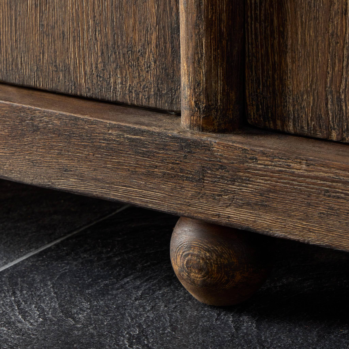 #color_distressed-cocoa-pine-veneer