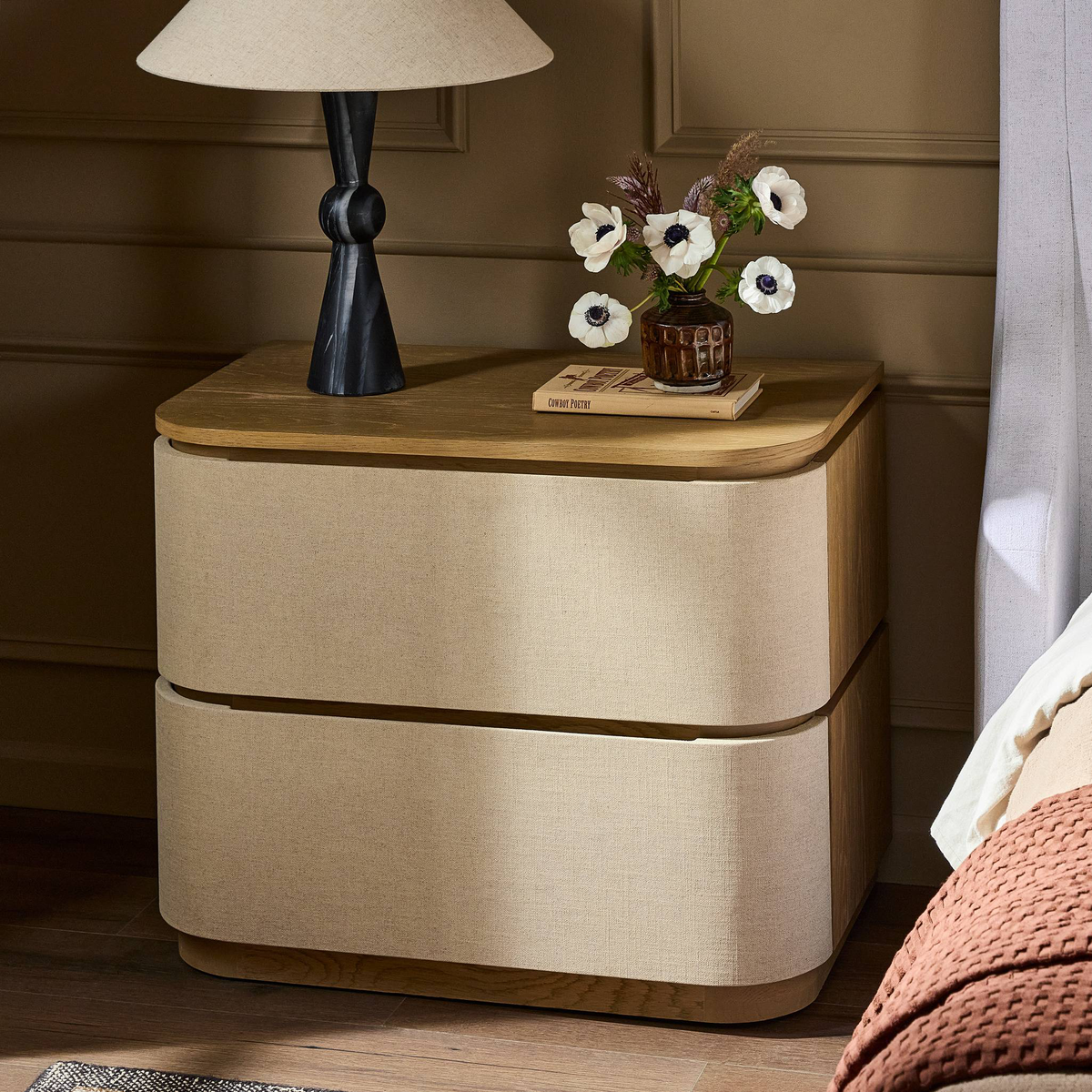 #color_beige-painted-linen