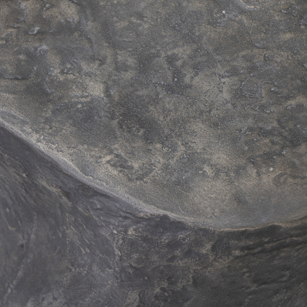 #color_textured-black-concrete