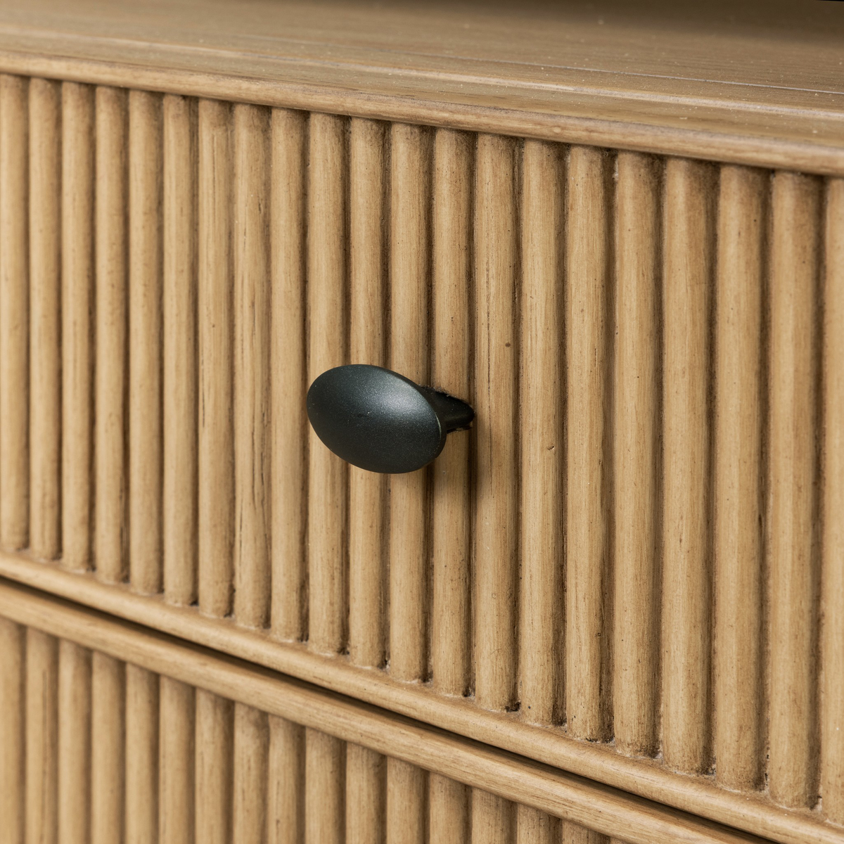 #color_light-wash-oak-veneer