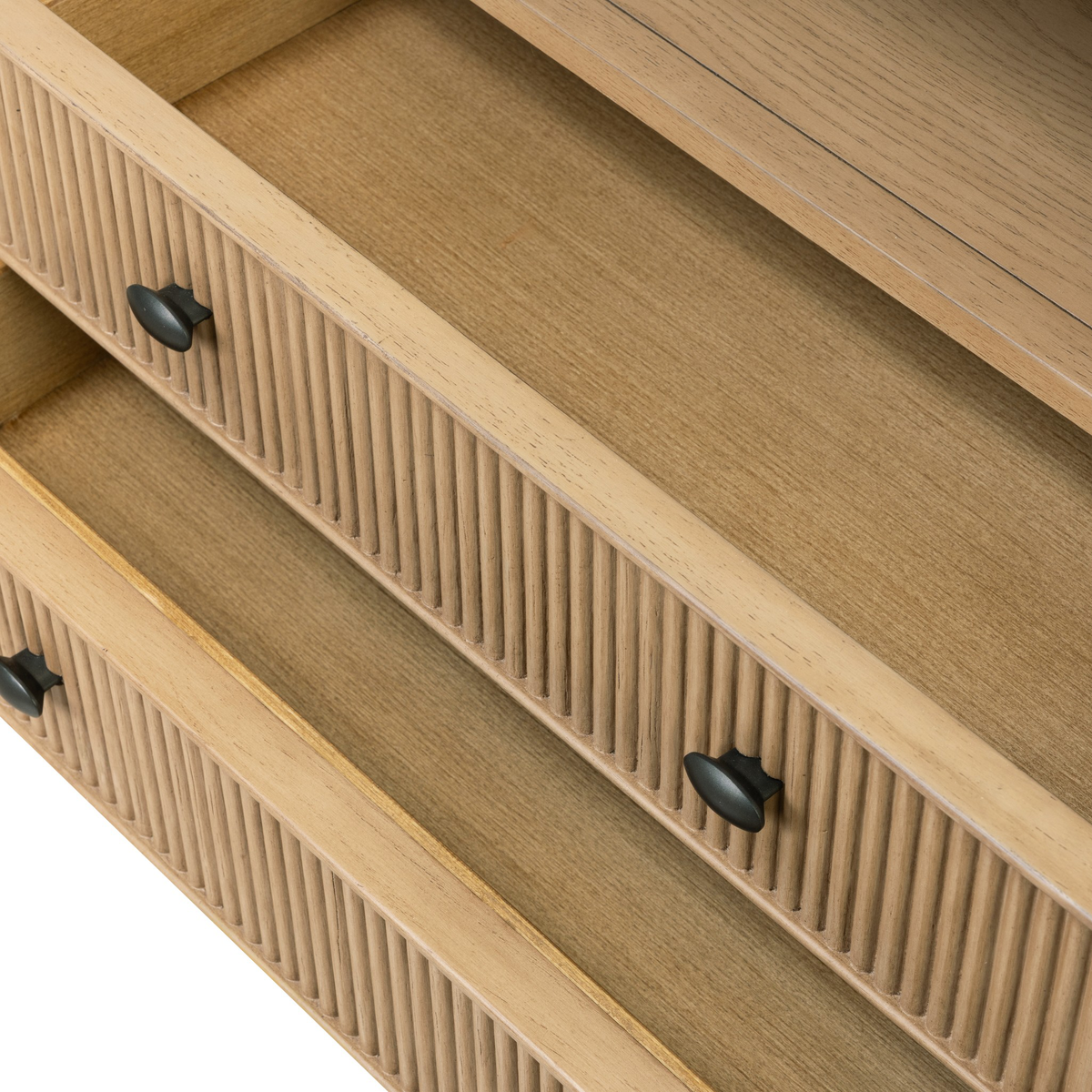 #color_light-wash-oak-veneer