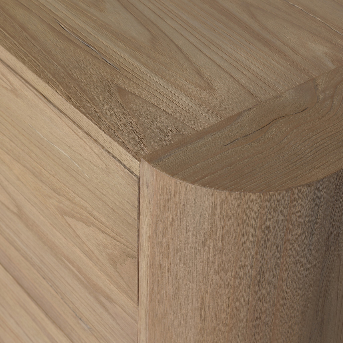 #color_light-blonde-sungkai-veneer