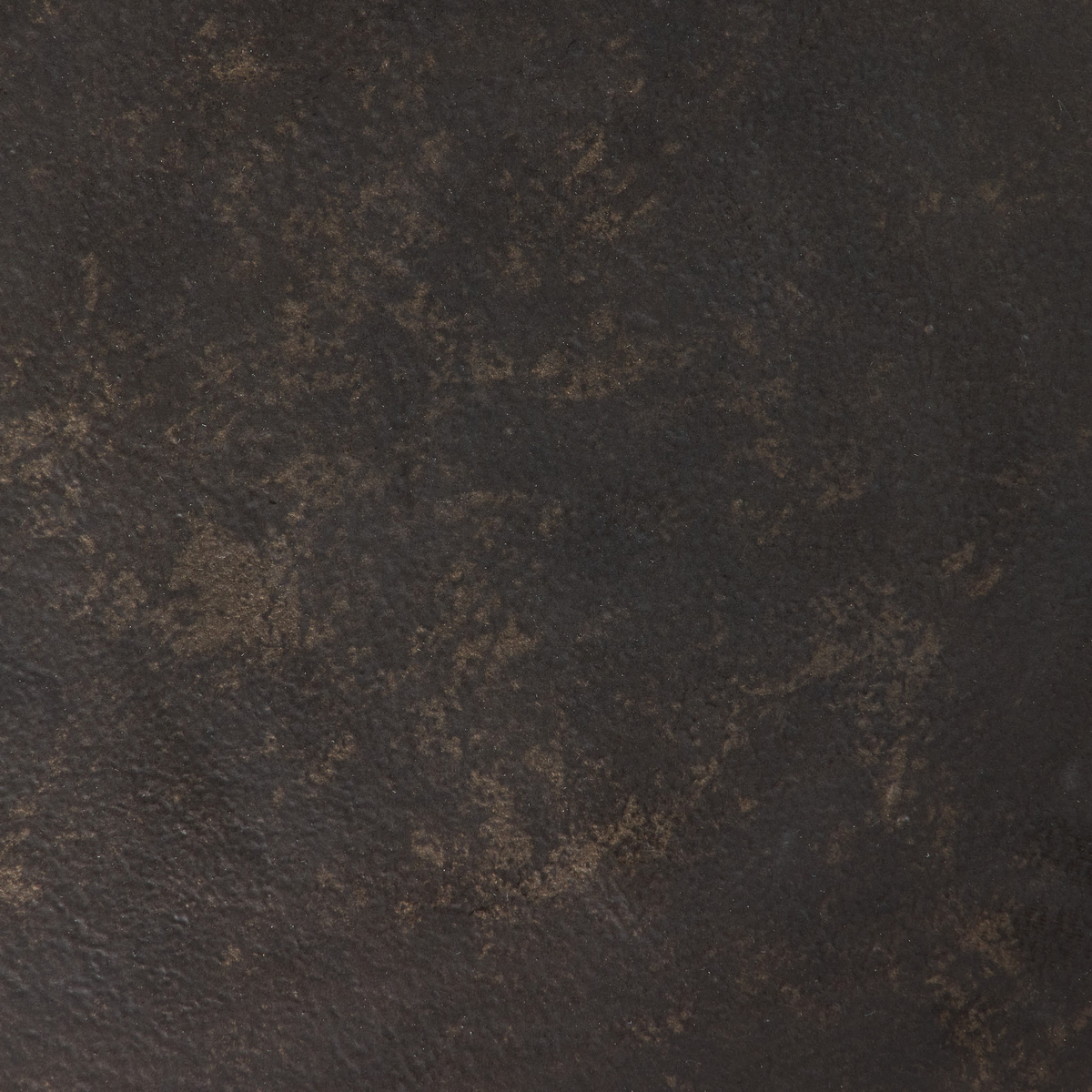 #color_distressed-bronze