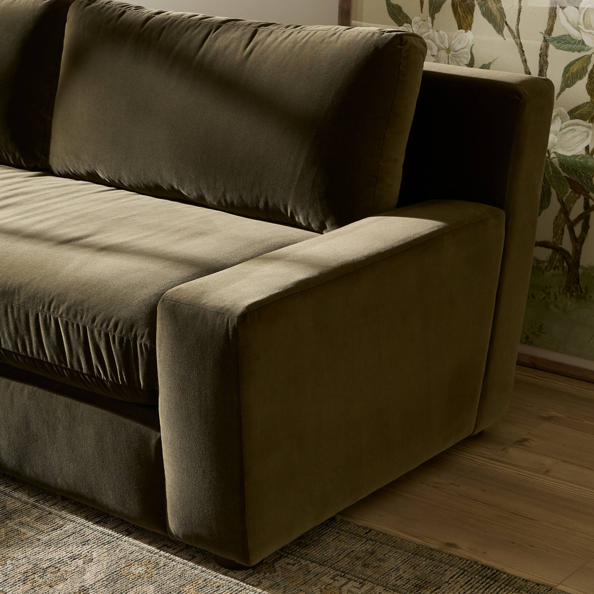 #color_surrey-olive