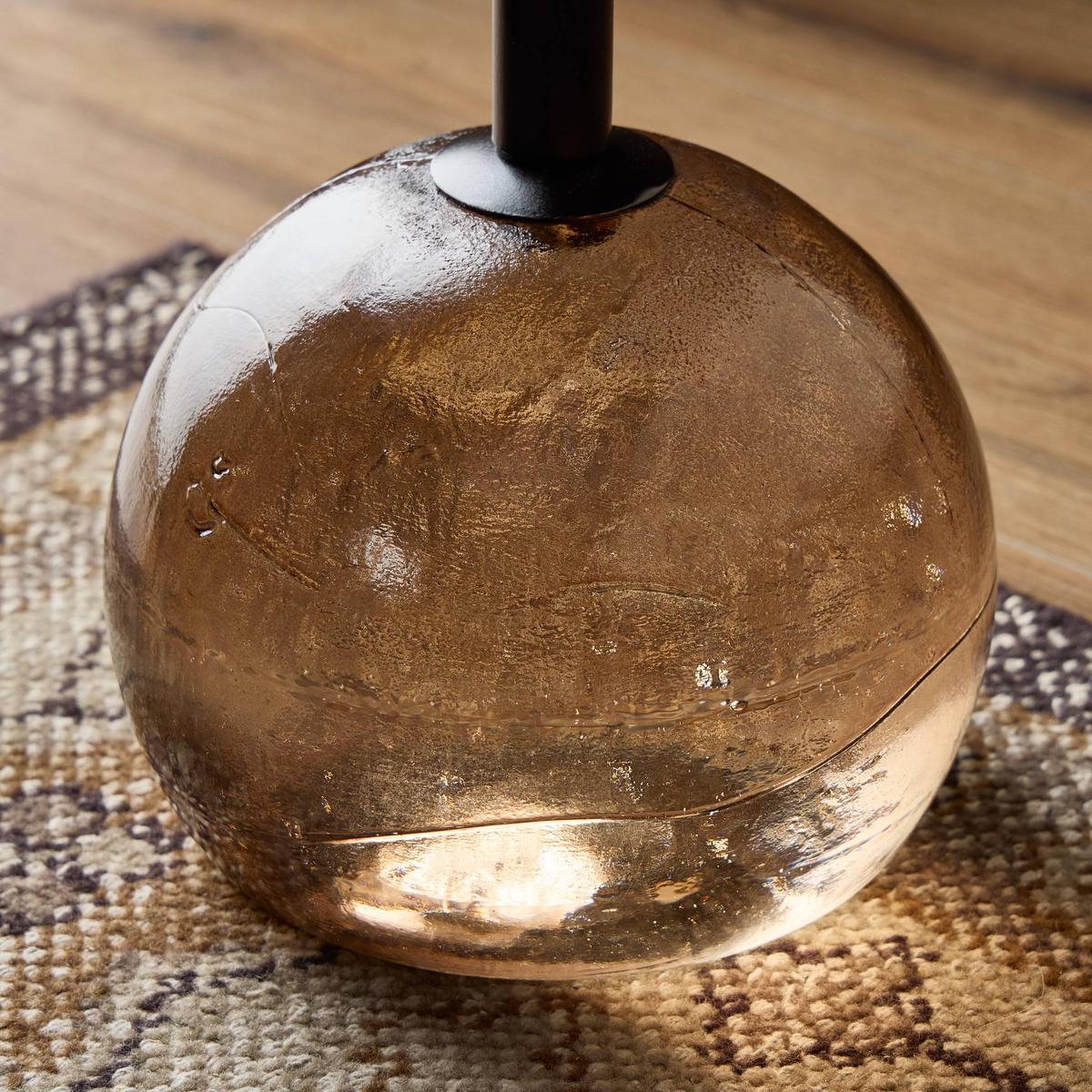 #color_smoked-brown-cast-glass