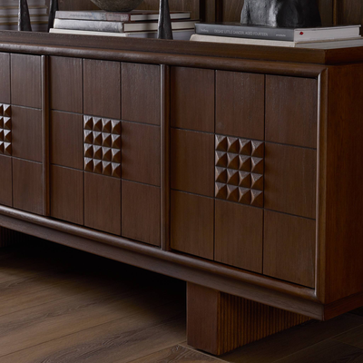 Lyle Media Console