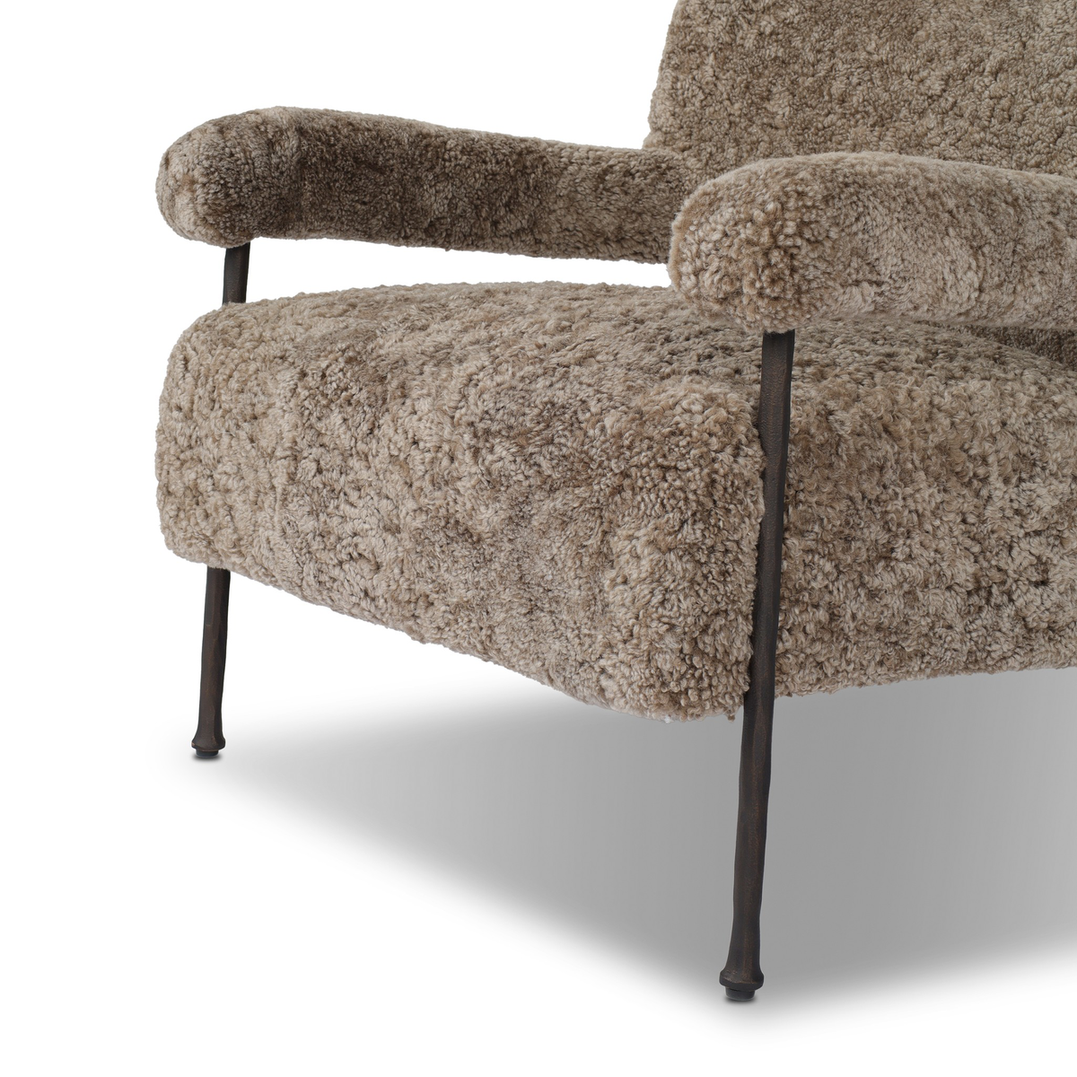 #color_taupe-shearling