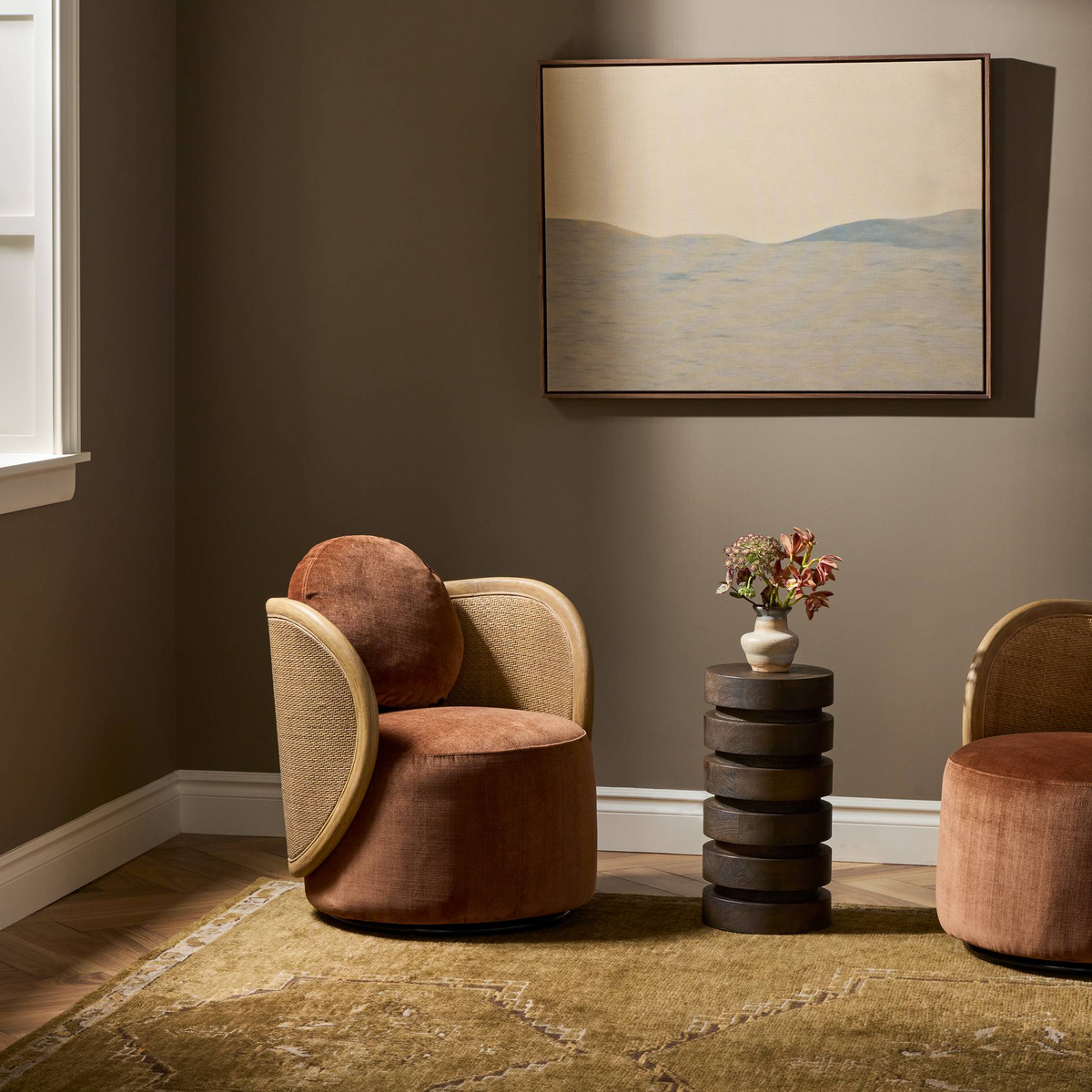 #color_seating/chairs/accent