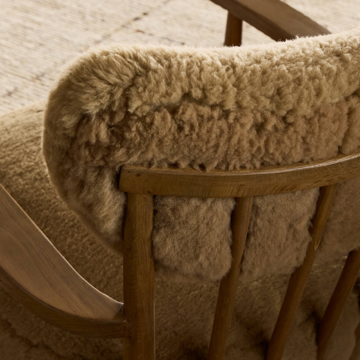 #color_desert-shearling