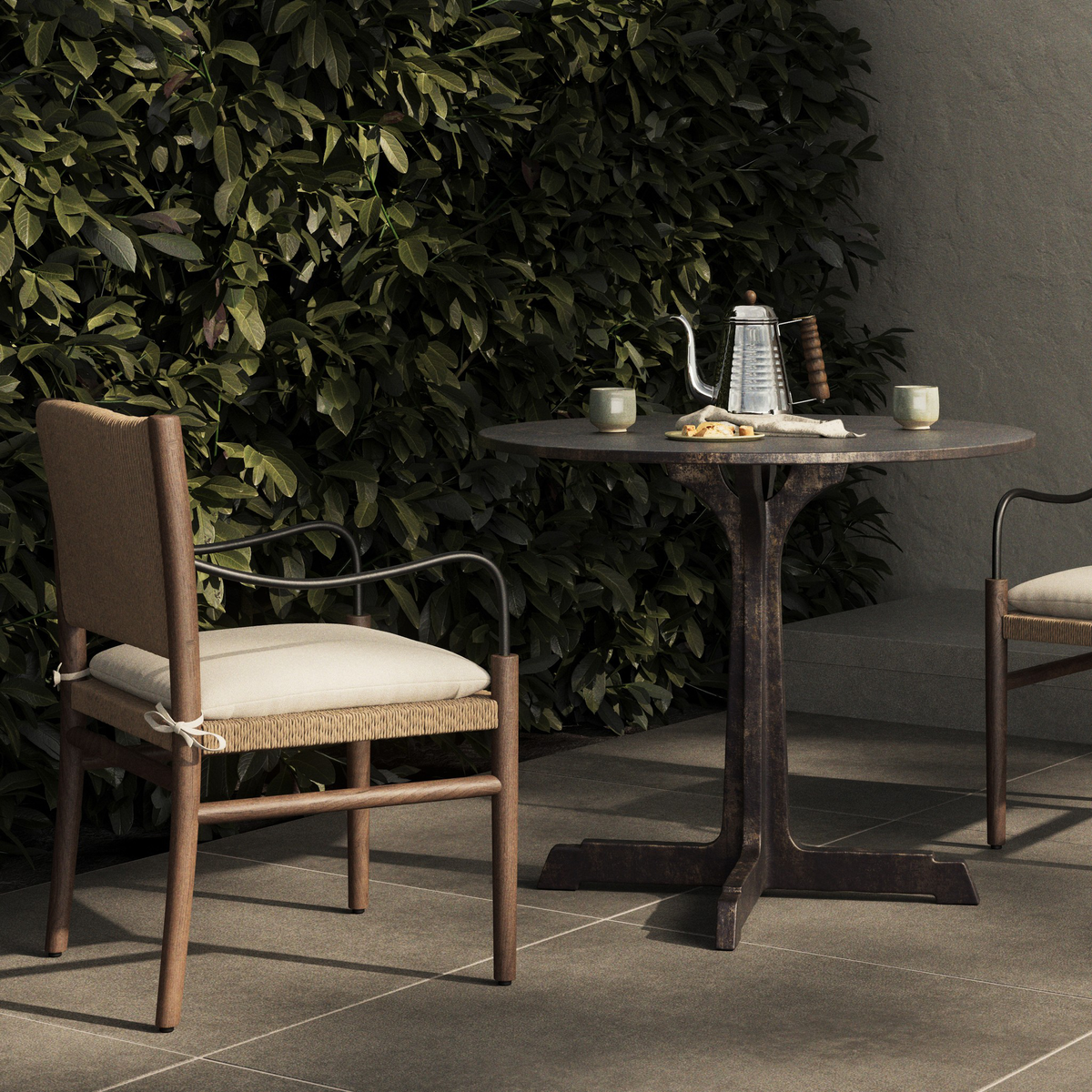 #color_distressed-bronze