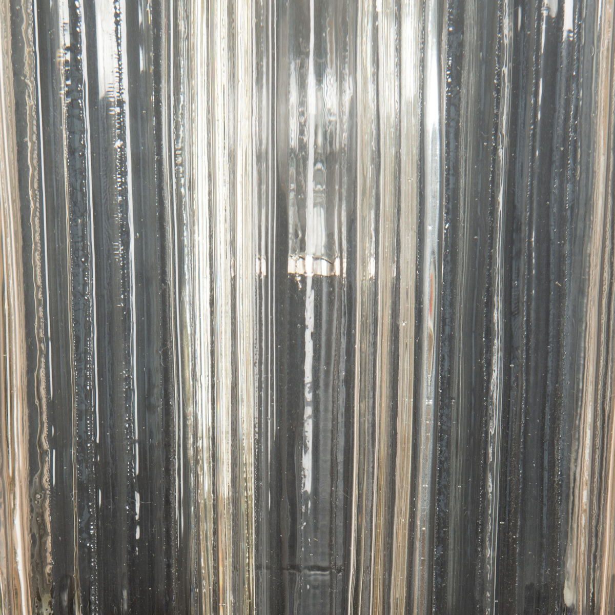 #color_scalloped-glass