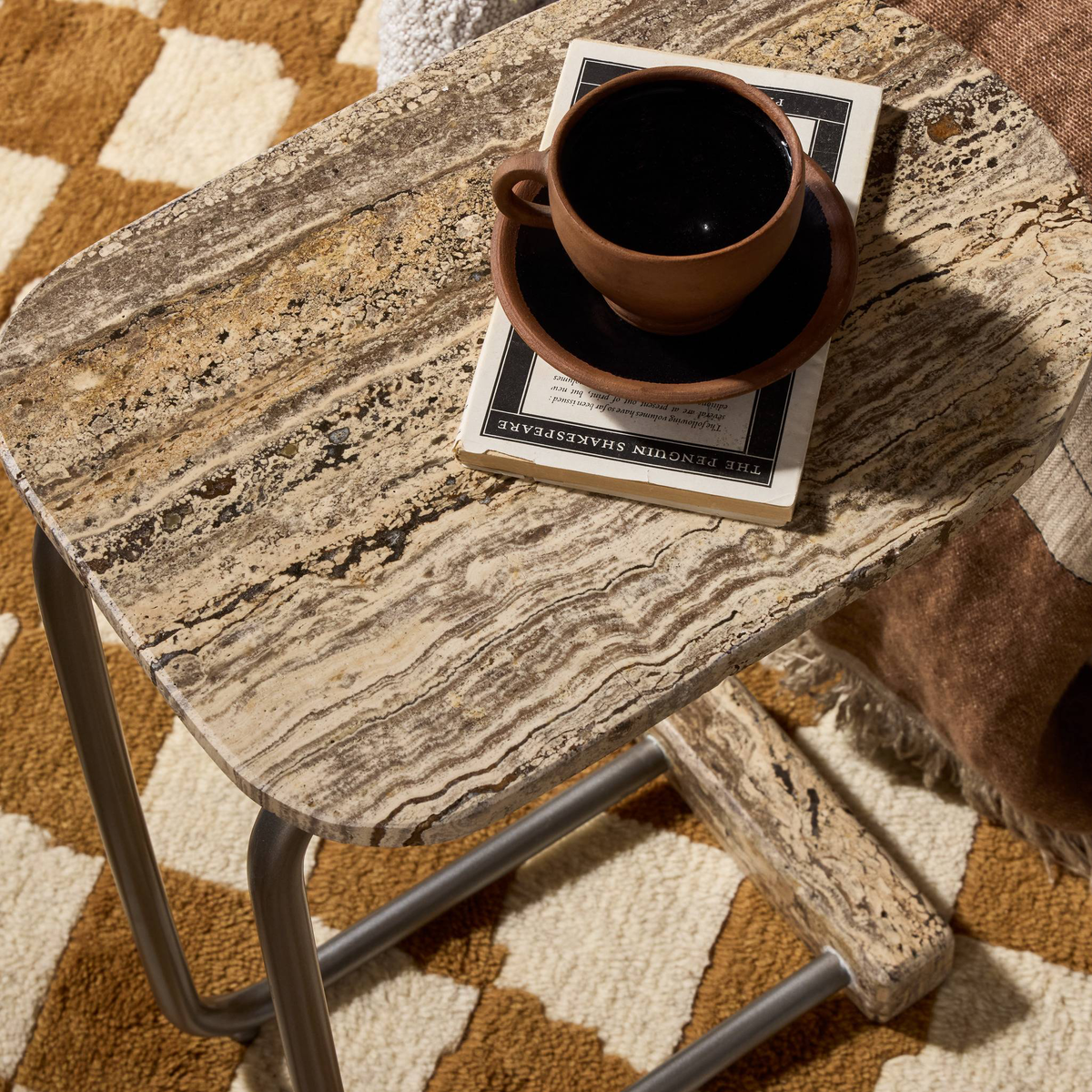 #color_grey-stripe-travertine
