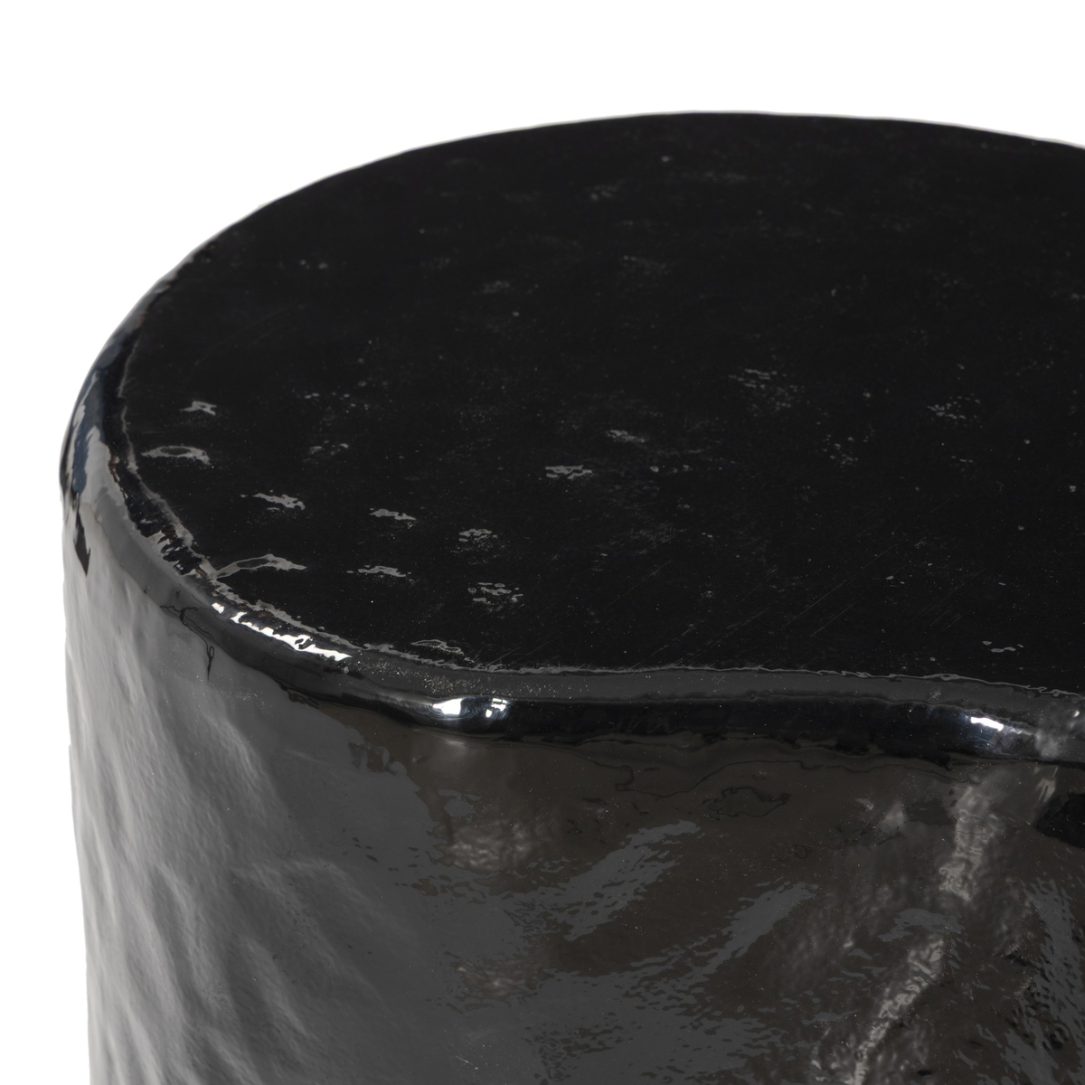 #color_glossy-black-cast-aluminum