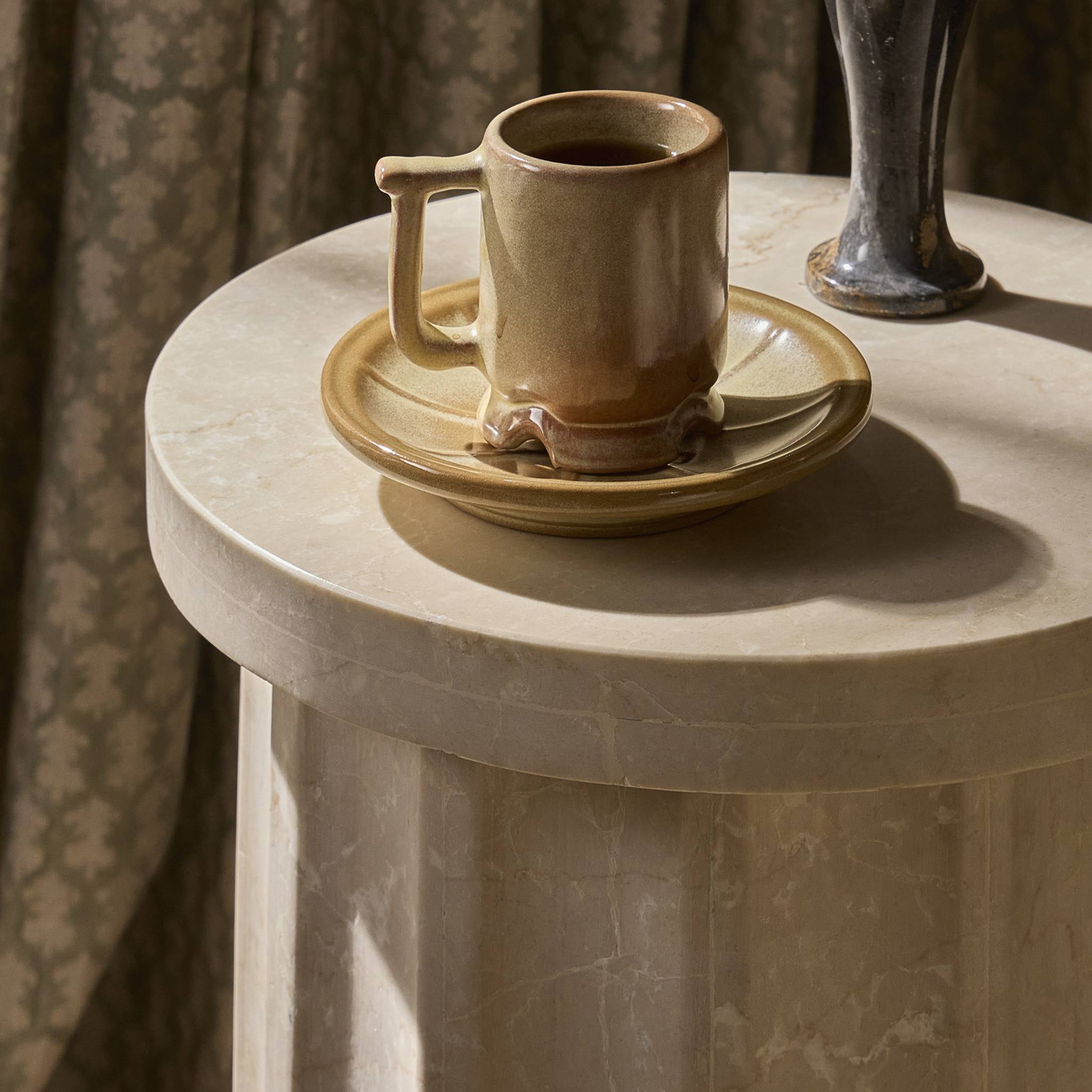 #color_cream-marble