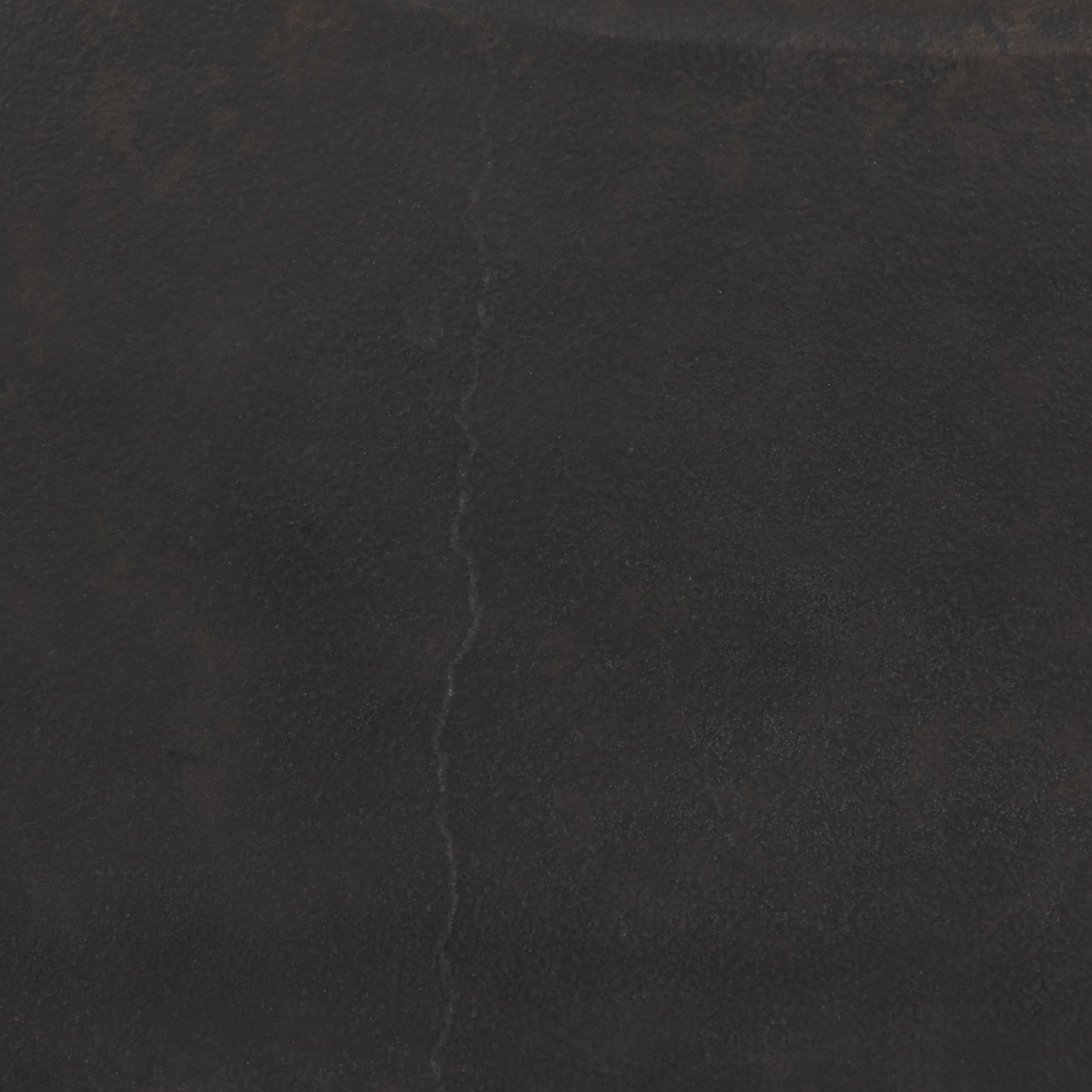#color_black-antique