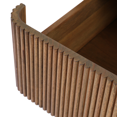 #color_amber-mindi-veneer