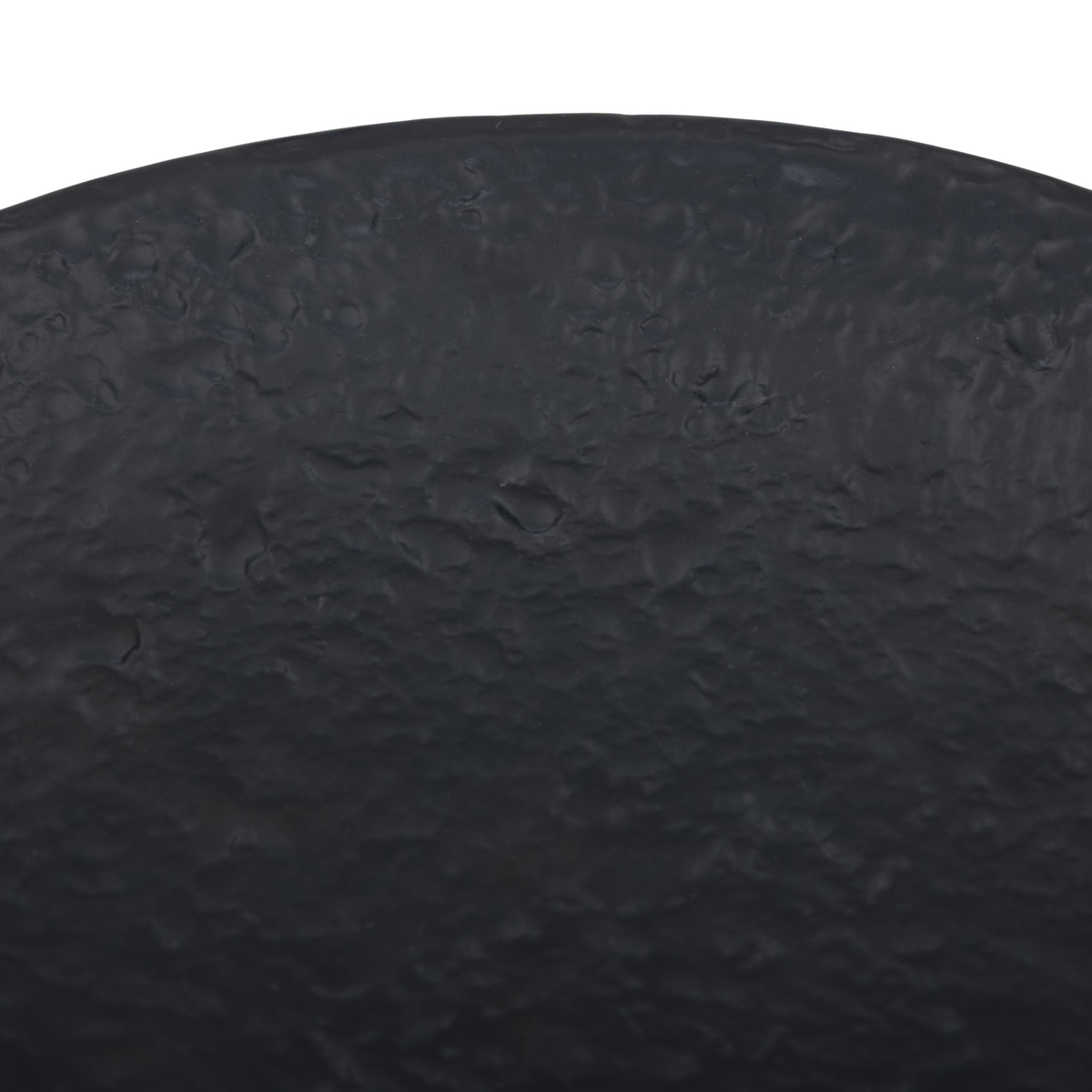 #color_black-antique