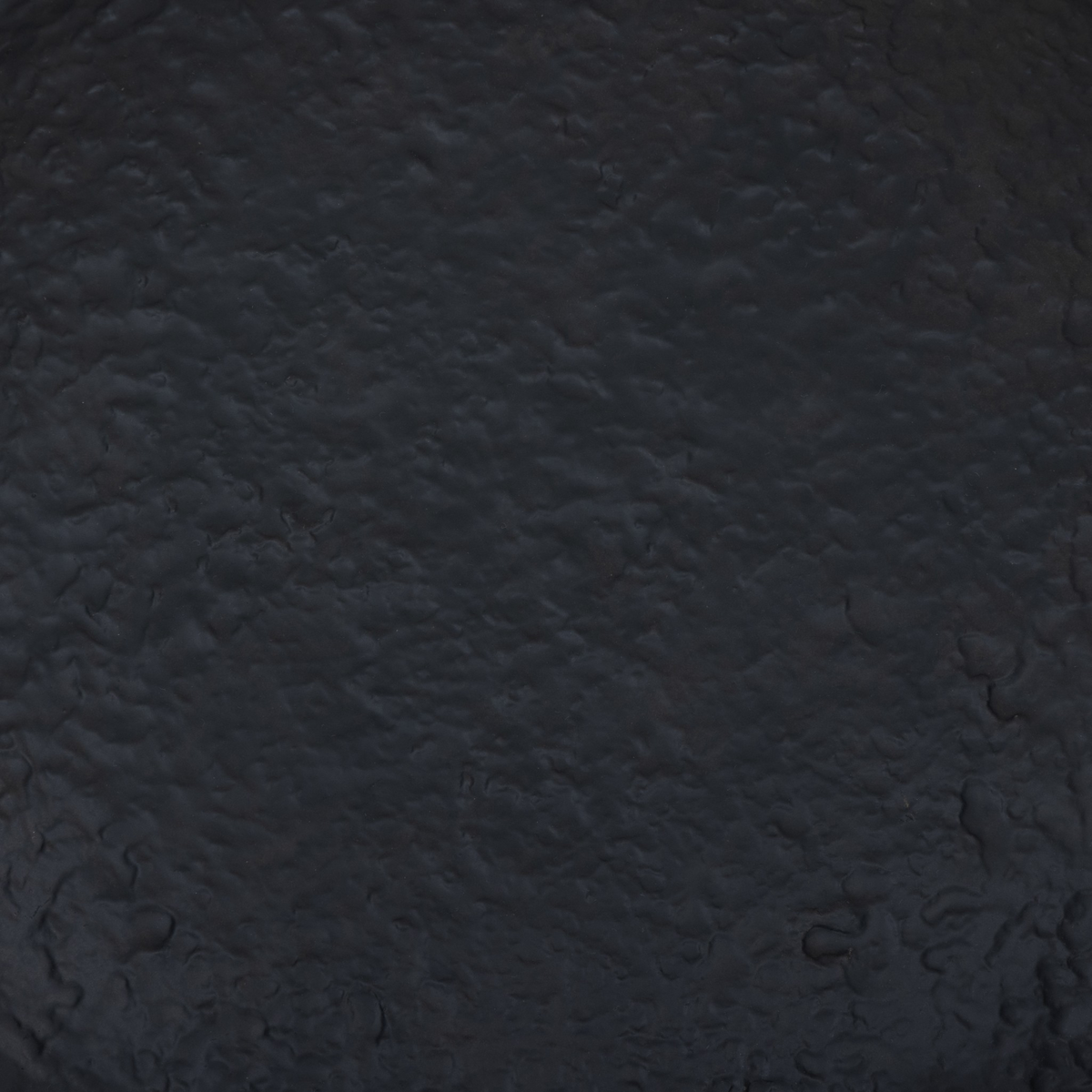 #color_black-antique