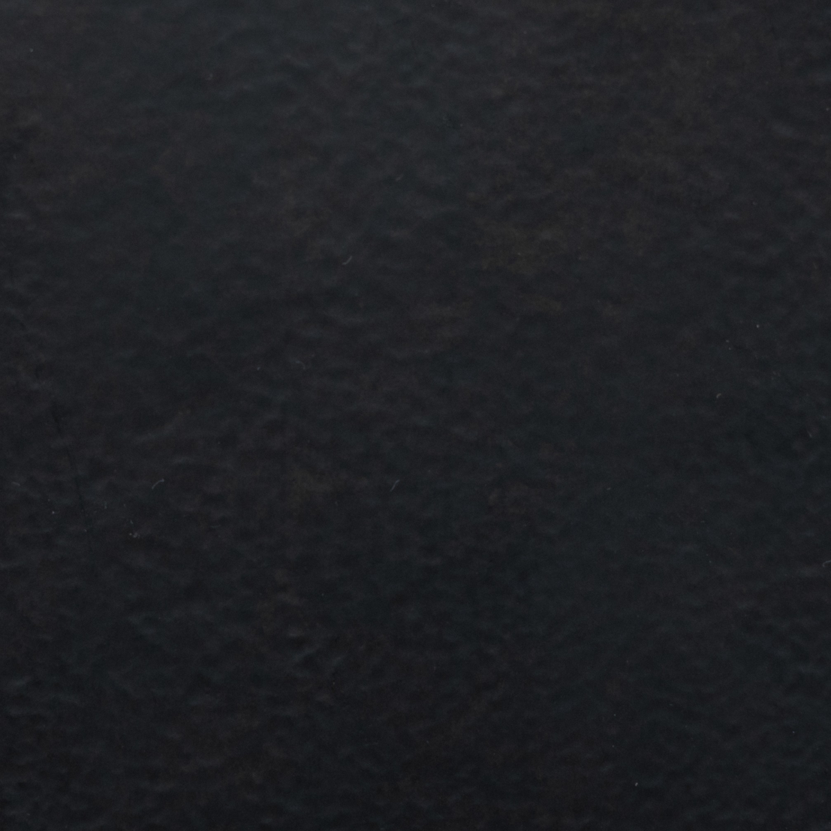 #color_black-antique