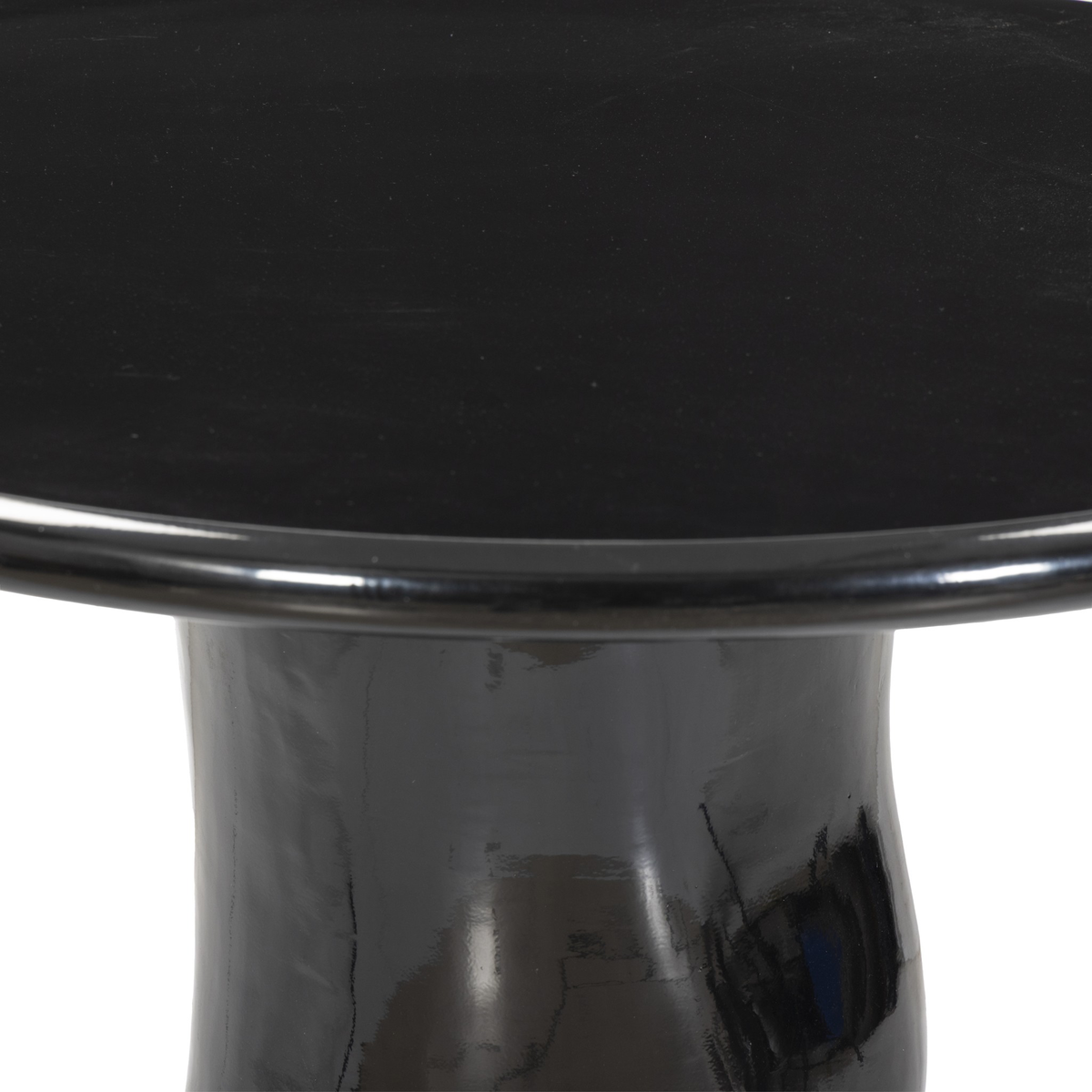 #color_glossy-black-cast-aluminum