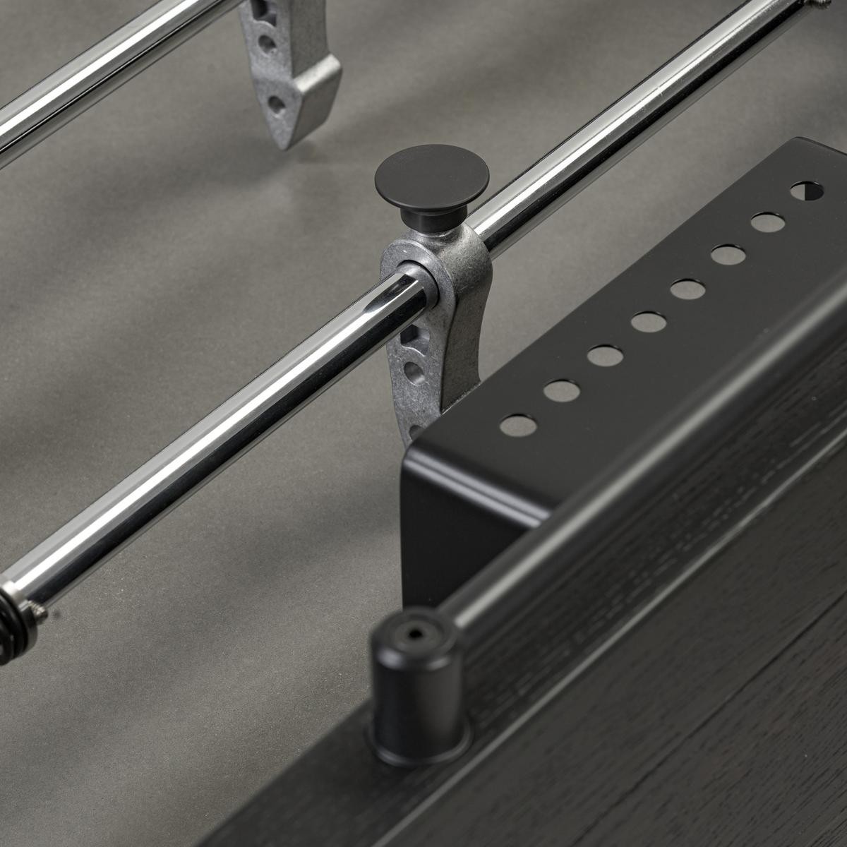 #color_ebonized-oak