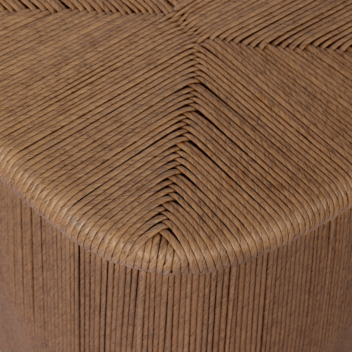 Taum Outdoor Stool