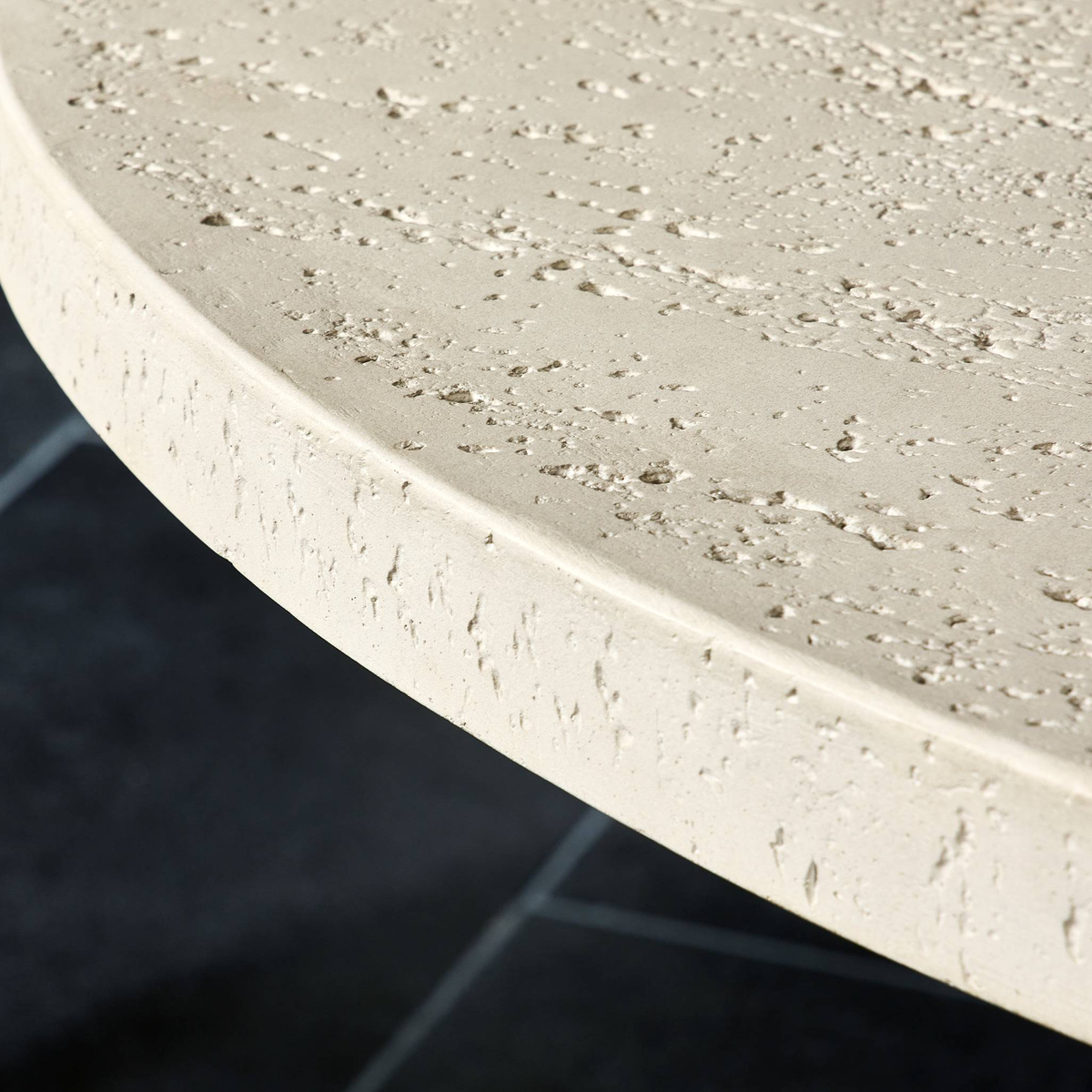 Varda Outdoor Dining Table 48"