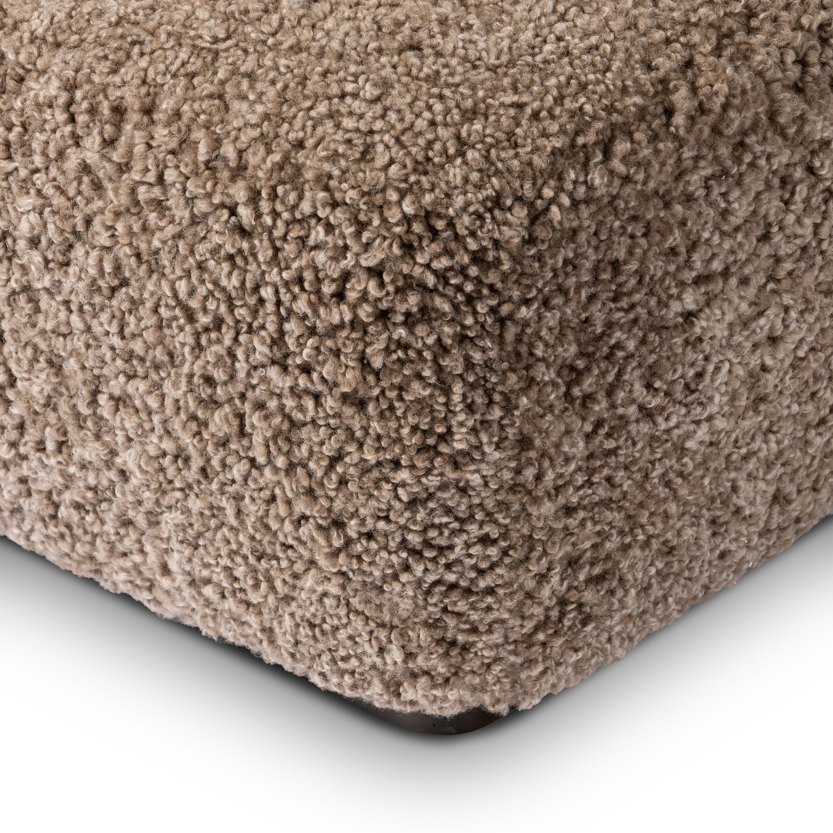 #color_taupe-shearling
