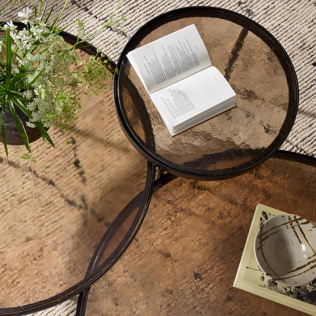 #color_smoked-brown-cast-glass