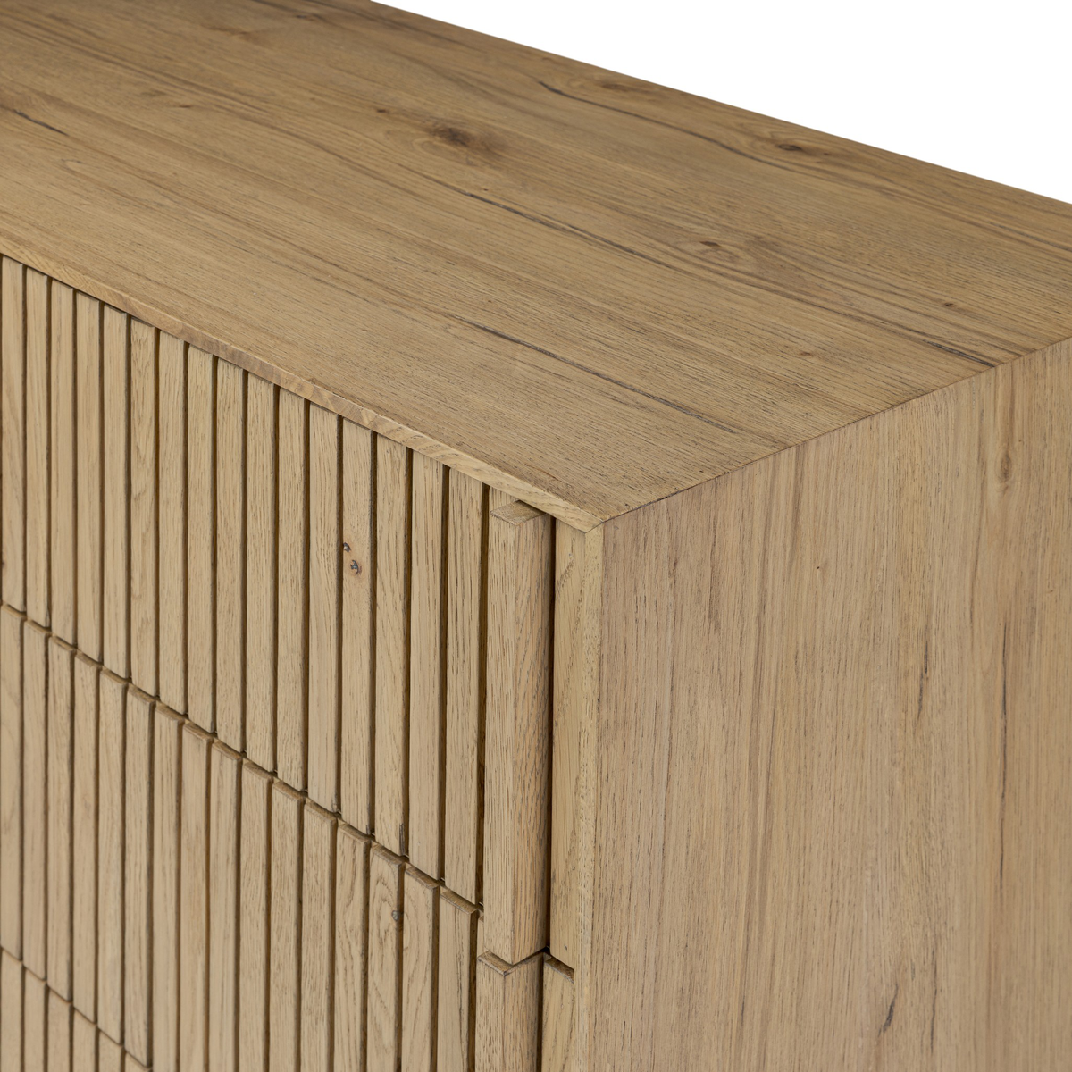 #color_rustic-light-natural-oak-veneer