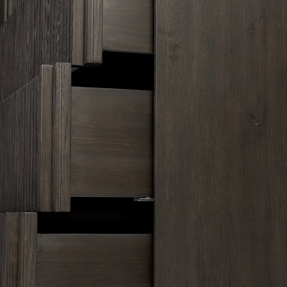 #color_smoked-black-veneer