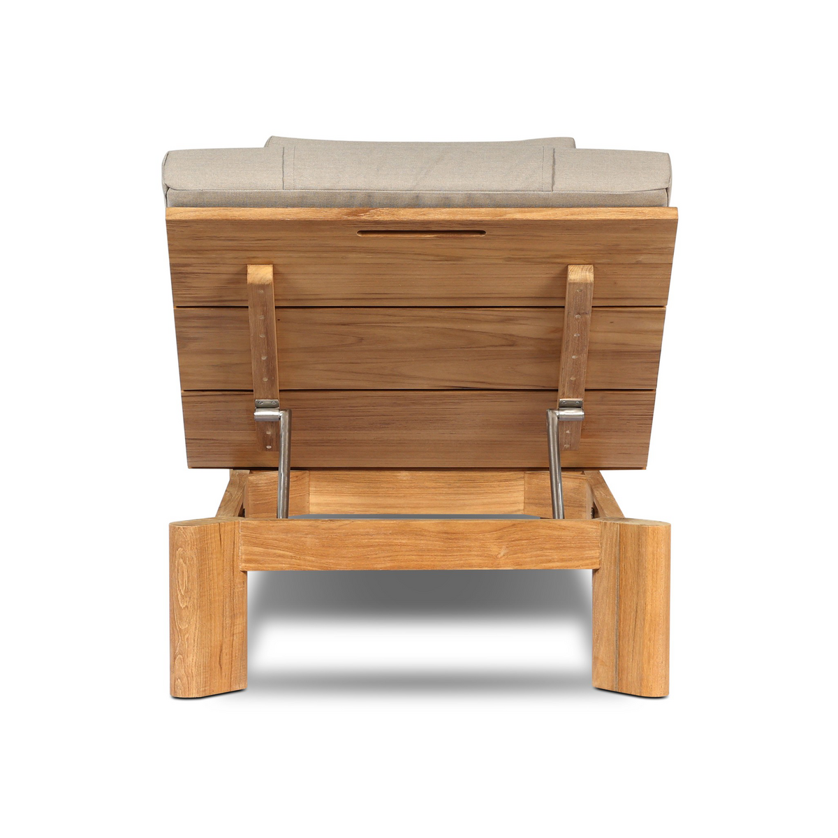 #color_outdoor/outdoor-sofas-and-chaises/outdoor