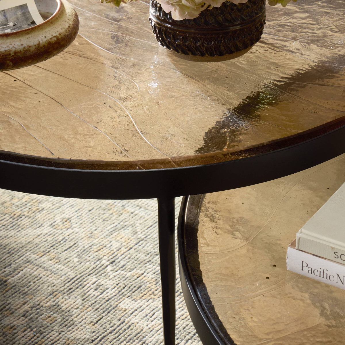 #color_smoked-brown-cast-glass