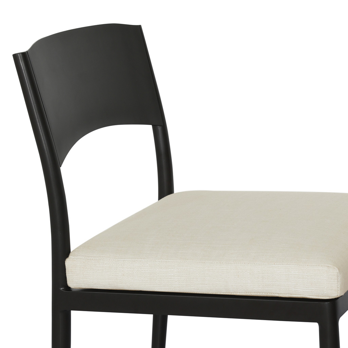 #color_outdoor/outdoor-chairs/outdoor-dining