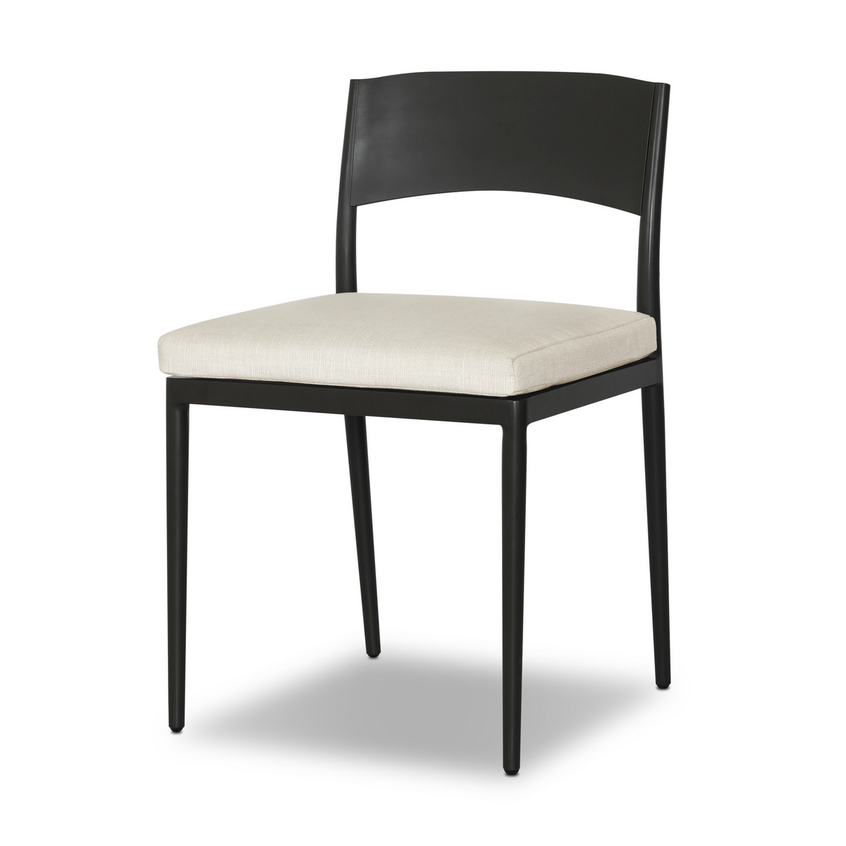 #color_outdoor/outdoor-chairs/outdoor-dining