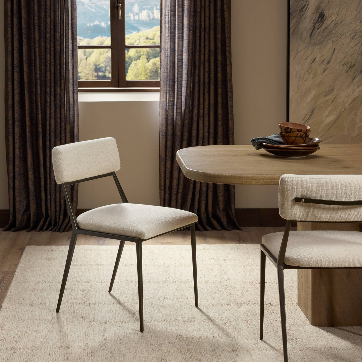 #color_seating/chairs/dining