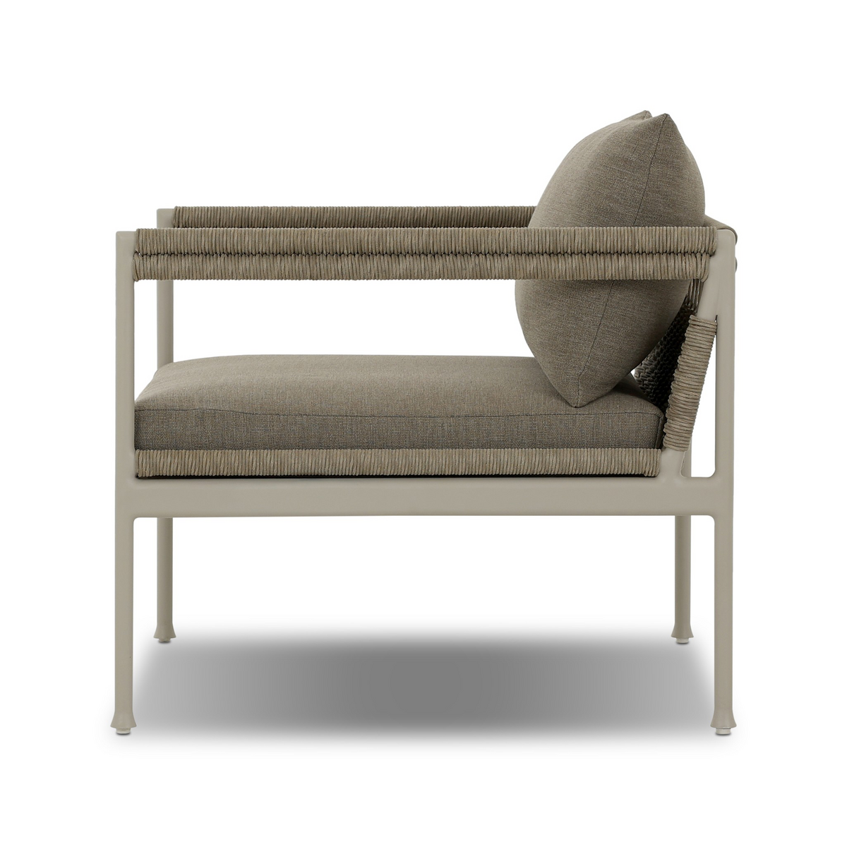 #color_outdoor/outdoor-chairs/outdoor-accent
