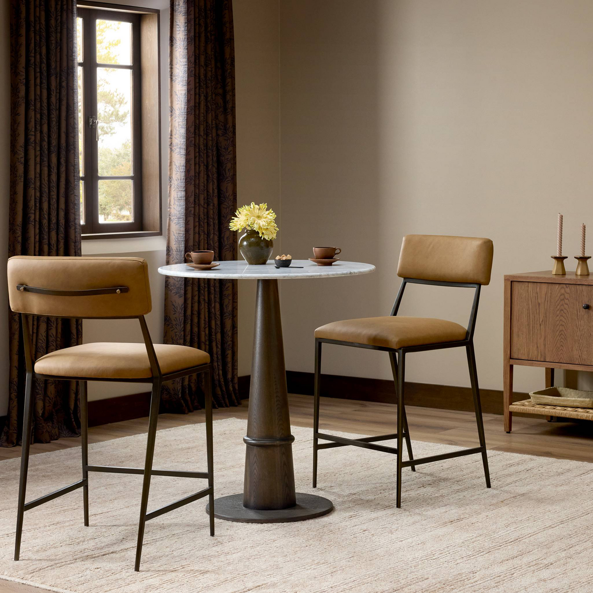 #color_seating/chairs/bar-counter