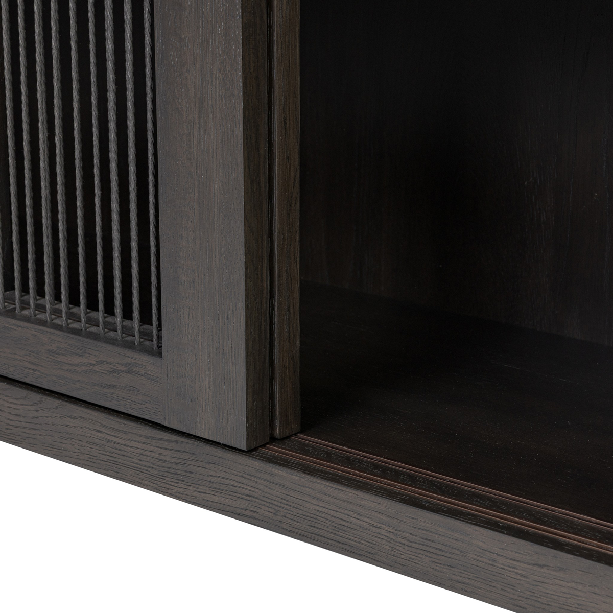 #color_smoked-black-veneer
