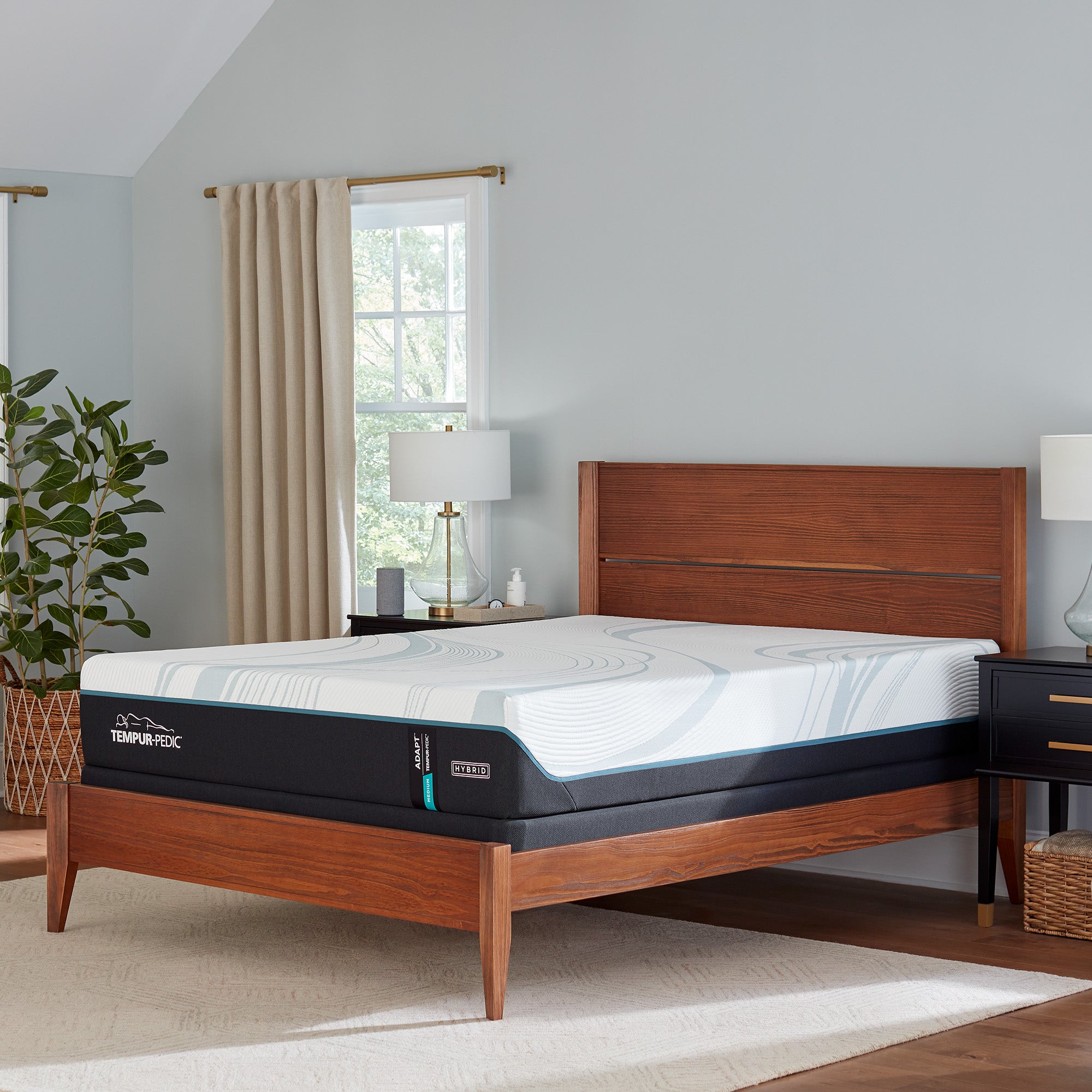 Tempur-Pedic® Adapt® Medium Hybrid