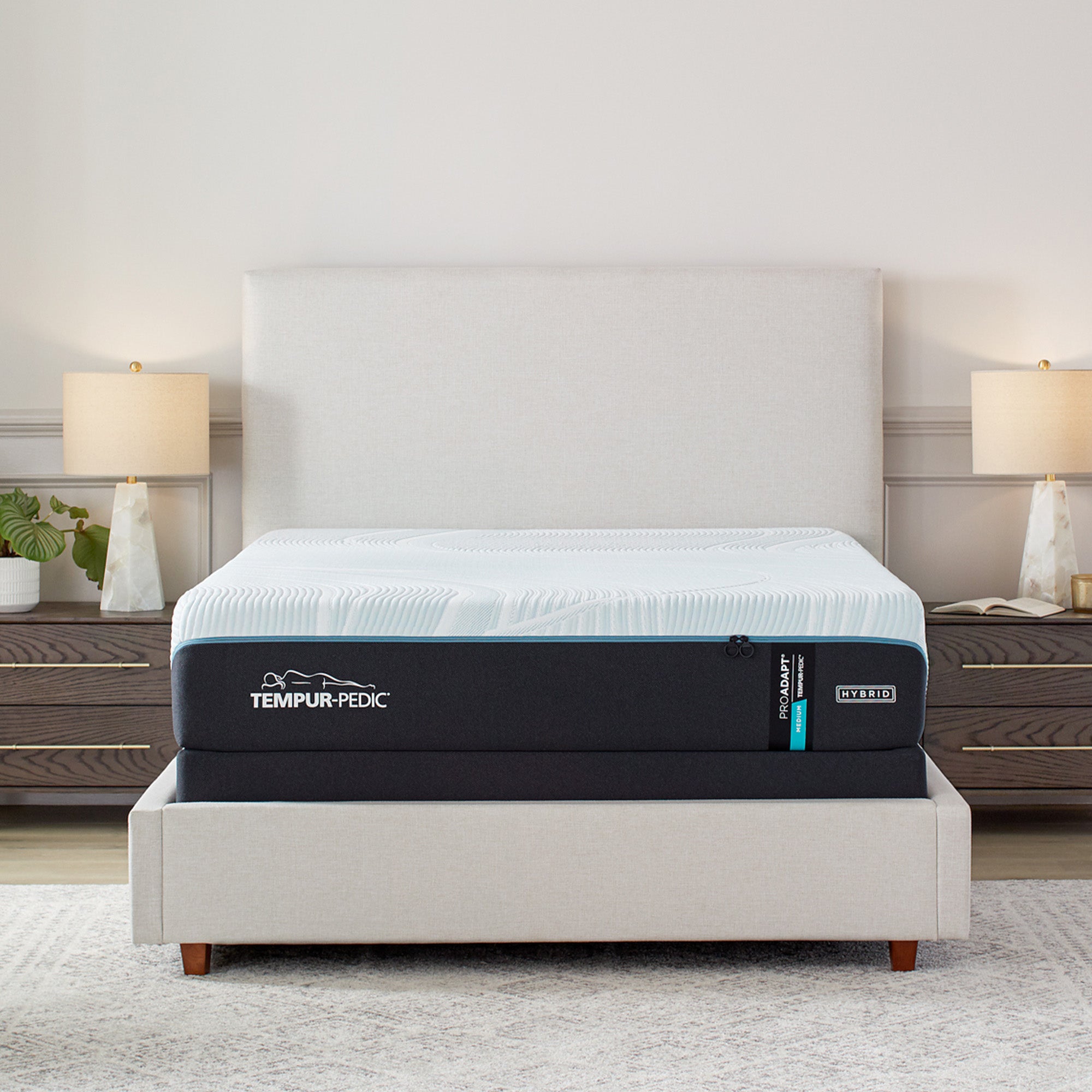 Tempur-Pedic® ProAdapt® Medium Hybrid