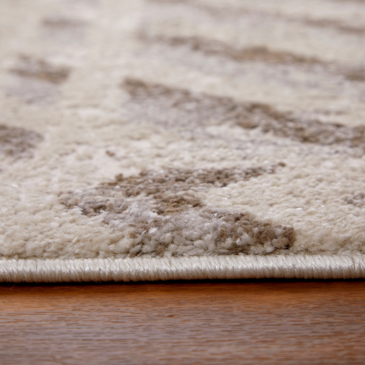 Vancouver 39NQF Beige/Brown Rug by Feizy