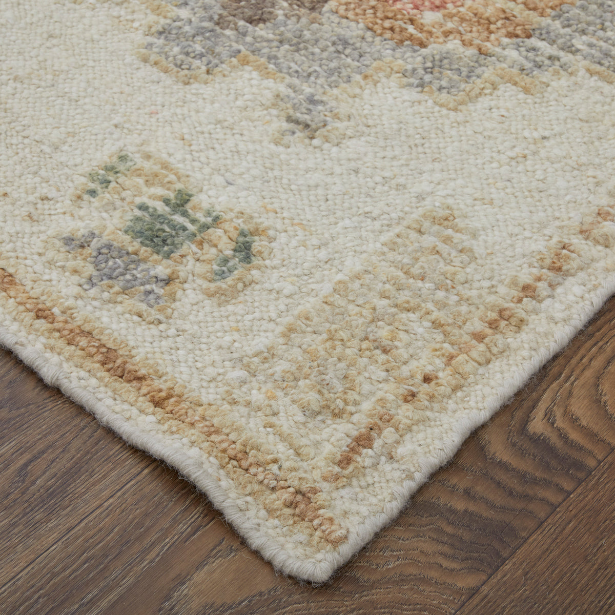 Grafton 69FLF Ivory/Multi Rug by Feizy