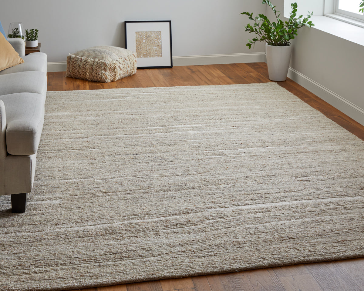 Navaro 8916F Beige/Ivory Rug by Feizy