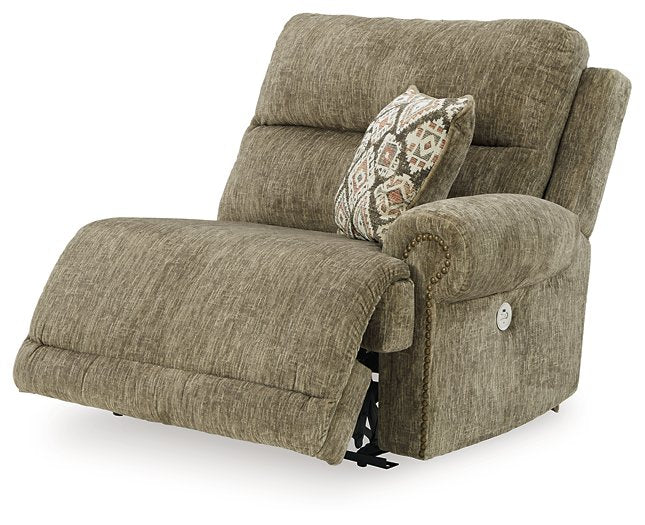 Lubec 3-Piece Reclining Loveseat with Console